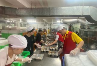 Bếp ăn tập thể